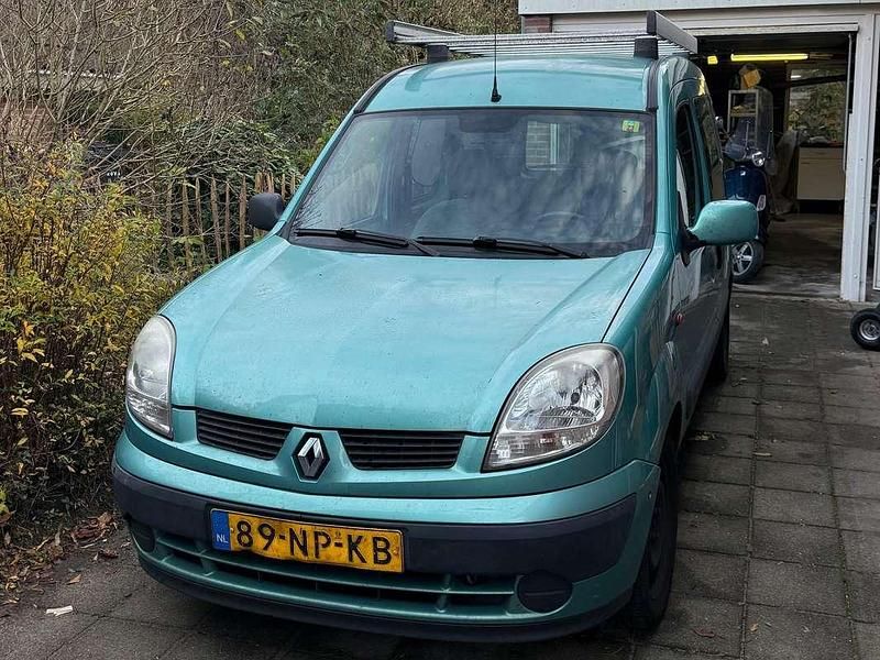 Groen Gebruikt 2003 Renault Kangoo MPV | € 2.250 (Eerlijke prijs) - Afbeelding 1/4