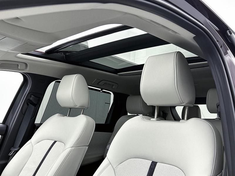 Nieuw Mazda CX-80 Takumi-Line 328 PK (241 kW) 2025 Rood (metallic) SUV