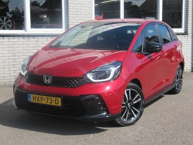 Rood Gebruikt 2025 Honda Jazz Advance Hatchback | € 32.500 (Eerlijke prijs) - Afbeelding 1/4