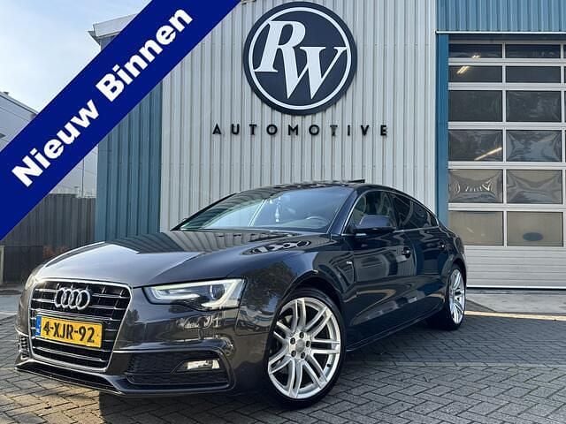 Grijs Occasion 2014 Audi A5 Sportback S-Line Hatchback | € 12.450 (Eerlijke prijs) - Afbeelding 1/4