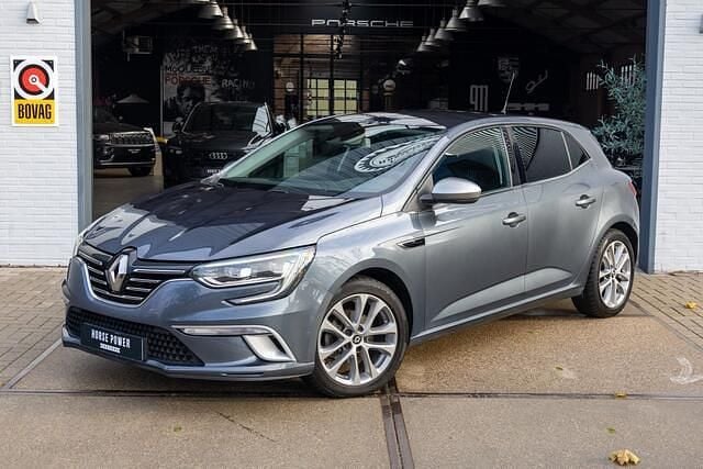Grijs (metallic) Gebruikt 2016 Renault Mégane GT Line GT-Line Hatchback | € 12.450 (Eerlijke prijs) - Afbeelding 1/4