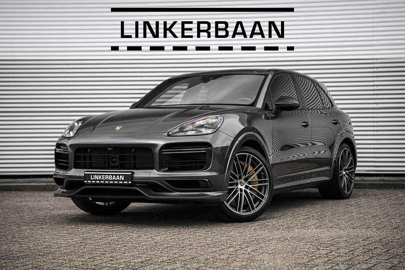 Grijs Gebruikt 2021 Porsche Cayenne Turbo S SUV | € 99.945 (Super prijs) - Afbeelding 1/3