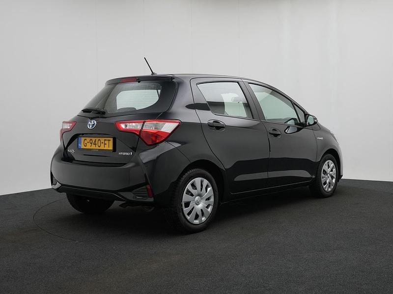 Occasion Toyota Yaris Hybrid Active 101 PK (74 kW) 2019 Zwart Hatchback