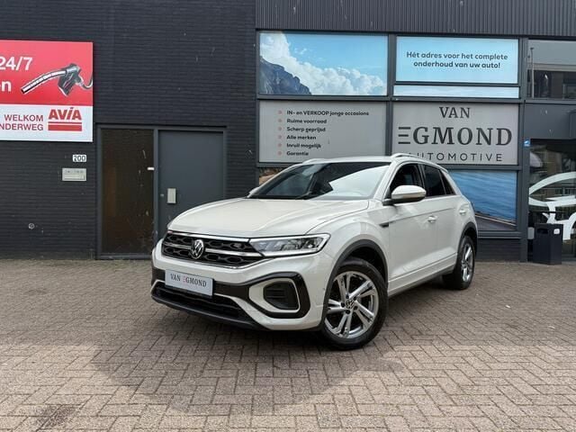 , metallic lak Gebruikt 2022 VW T-Roc R-line SUV | € 27.950 (Eerlijke prijs) - Afbeelding 1/4
