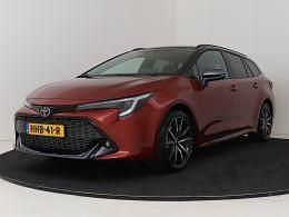 Occasion Toyota Corolla Plus 140 PK (102 kW) 2025 Metal oxide prem metallic/zwart dak(209) (donker bruin metallic) Stationwagen