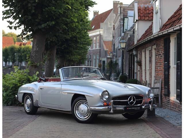 Zilver Gebruikt 1962 Mercedes 190 | € 139.950 - Afbeelding 1/4