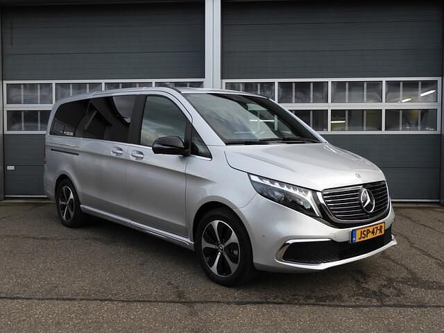 Occasion Mercedes EQV300 150 kW (204 PK) 2024 Zilver (metallic) Van