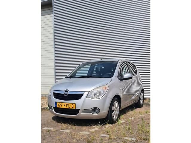 Grijs Gebruikt 2009 Opel Agila Edition Hatchback | € 3.195 (Goede deal) - Afbeelding 1/4