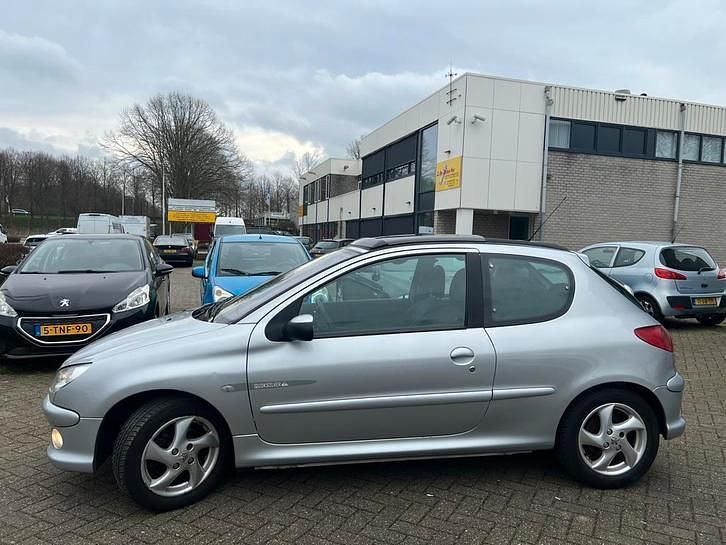 Occasion Peugeot 206 Quiksilver 88 PK (64 kW) 2005