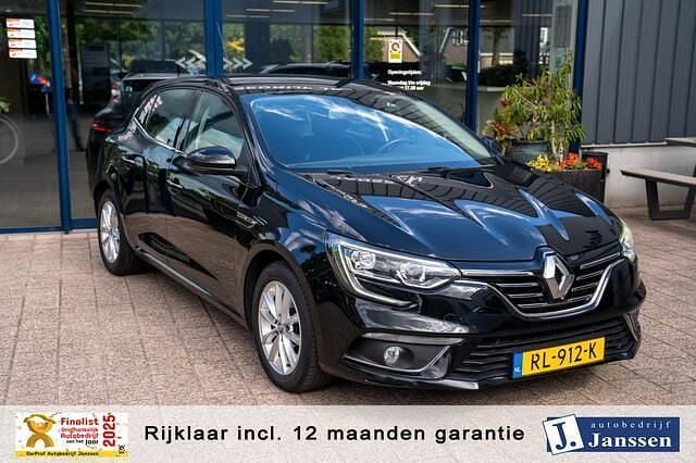 Zwart Gebruikt 2016 Renault Mégane III Life Hatchback | € 11.940 (Iets duurder) - Afbeelding 1/3
