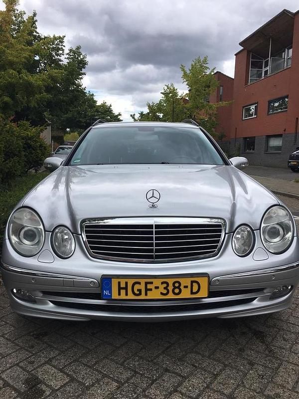 Gebruikt 2006 Mercedes E200 Stationwagen | € 4.500 (Goede deal) - Afbeelding 1/4