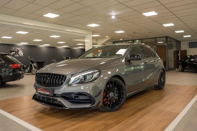 Grijs Gebruikt 2017 Mercedes A45 AMG AMG Hatchback | € 28.945 (Goede deal) - Afbeelding 1/4