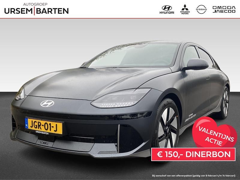 Grijs Occasion 2025 Hyundai Ioniq 6 Sedan | € 43.930 (Eerlijke prijs) - Afbeelding 1/4