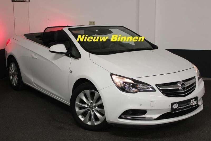 Wit Gebruikt 2015 Opel Cascada Edition Cabriolet | € 16.950 (Eerlijke prijs) - Afbeelding 1/4