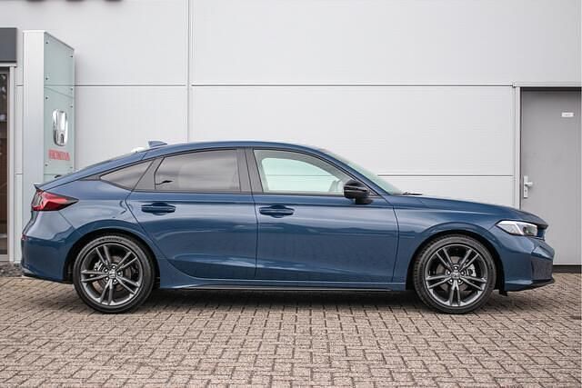Nieuw Honda Civic Sport 143 PK (105 kW) 2026 Blauw Hatchback