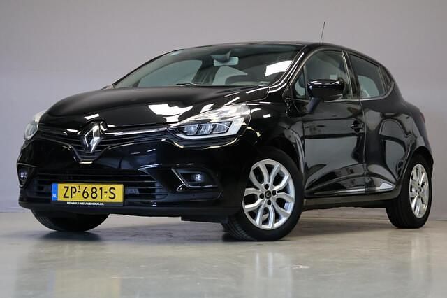 Zwart Gebruikt 2019 Renault Clio IV Intens Hatchback | € 9.645 (Eerlijke prijs) - Afbeelding 1/4