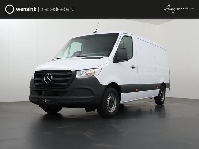 Wit Nieuw 2024 Mercedes Sprinter Van | € 49.990 - Afbeelding 1/4