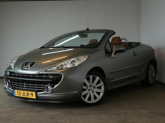 Grijs Gebruikt 2009 Peugeot 207 Cabriolet | € 3.950 (Eerlijke prijs) - Afbeelding 1/4