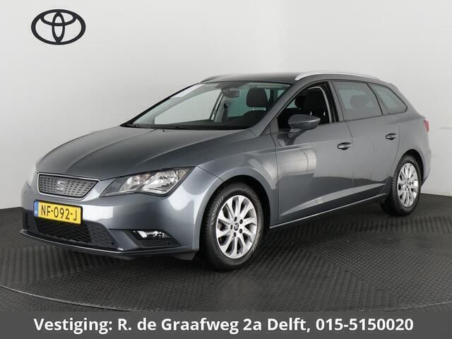 Grijs Gebruikt 2017 Seat Leon ST CONNECT Stationwagen | € 10.700 (Goede deal) - Afbeelding 1/3