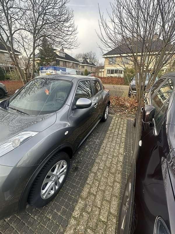 Occasion Nissan Juke Tekna 117 PK (86 kW) 2011 Grijs SUV