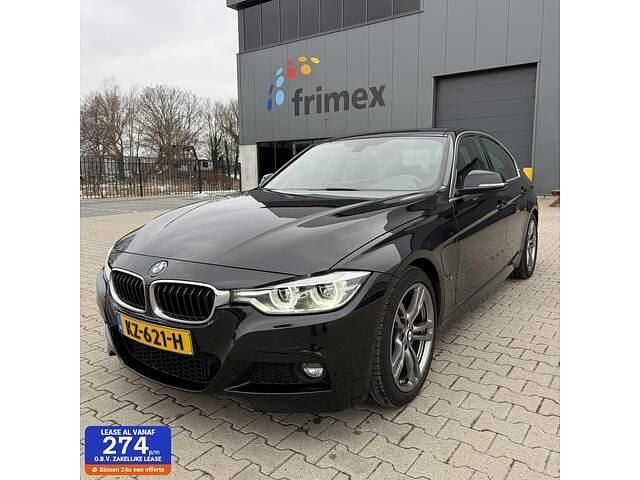 Zwart Occasion 2016 BMW 330 Executive Sedan | € 16.950 (Super prijs) - Afbeelding 1/4
