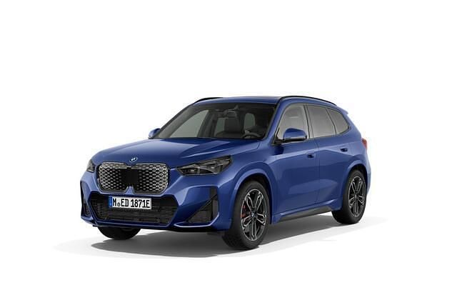 Zwart Nieuw 2025 BMW iX1 M Sport SUV | € 62.291 (Eerlijke prijs) - Afbeelding 1/4