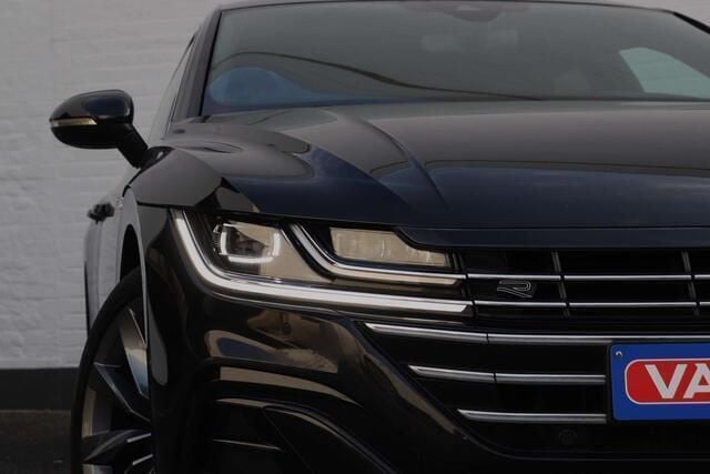 Occasion VW Arteon R-line 218 PK (160 kW) 2022 Zwart Stationwagen
