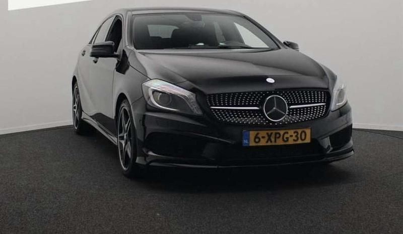 Zwart Gebruikt 2014 Mercedes A180 Prestige Stationwagen | € 14.000 (Eerlijke prijs) - Afbeelding 1/4