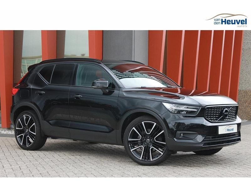 Zwart Occasion 2021 Volvo XC40 R-Design SUV | € 24.400 (Goede deal) - Afbeelding 1/4