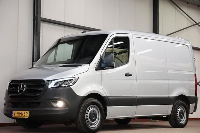 Zilver Occasion 2020 Mercedes Sprinter Van | € 22.900 (Super prijs) - Afbeelding 1/4