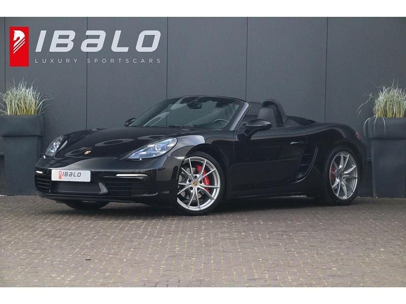 Zwart Gebruikt 2017 Porsche 718 Boxster S Cabriolet | € 66.450 - Afbeelding 1/4