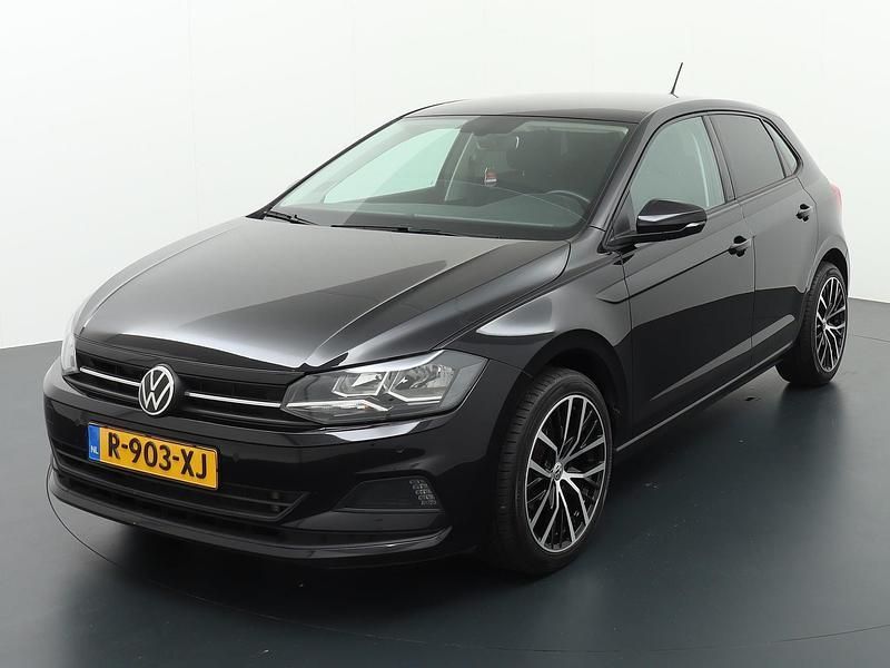 Zwart Gebruikt 2021 VW Polo Highline Hatchback | € 18.795 (Eerlijke prijs) - Afbeelding 1/4
