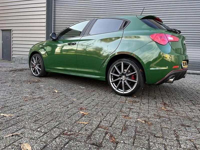 Occasion Alfa Romeo Giulietta Super 201 PK (147 kW) 2017 Groen Hatchback