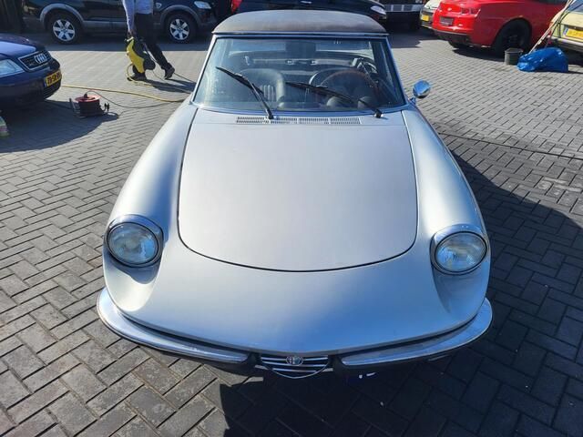 Occasion Alfa Romeo Spider Veloce 129 PK (94 kW) 1977 Grijs Cabriolet