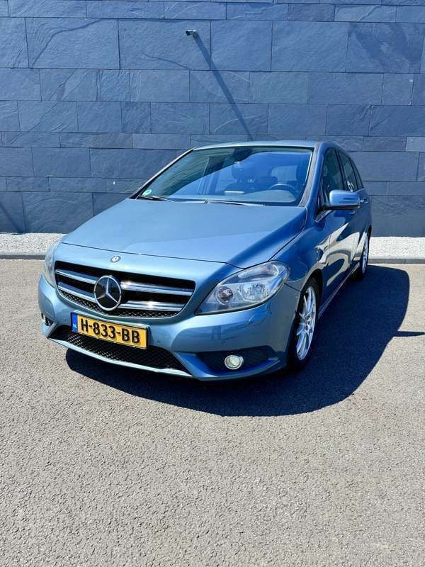 Gebruikt 2012 Mercedes B180 Edition 1 MPV | € 7.400 (Super prijs) - Afbeelding 1/4
