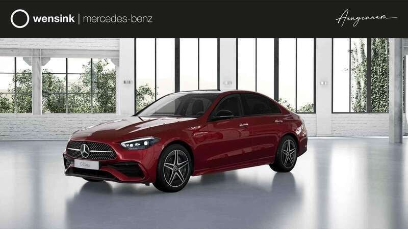 Rood, metallic lak Nieuw 2025 Mercedes C300e AMG line Sedan | € 75.035 (Duur) - Afbeelding 1/4