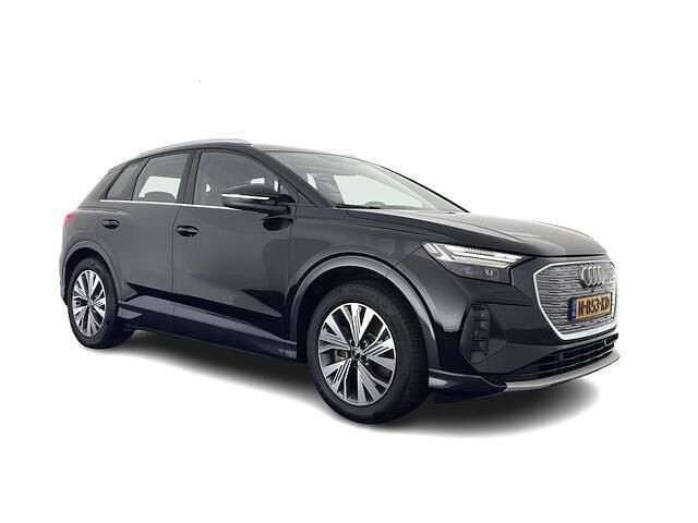 Zwart (metallic) Gebruikt 2021 Audi Q4 e-tron Advanced Plus SUV | € 18.945 (Super prijs) - Afbeelding 1/4