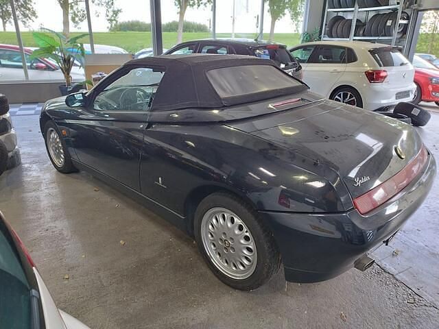 Occasion Alfa Romeo Spider 150 PK (110 kW) 1997 Zwart Cabriolet