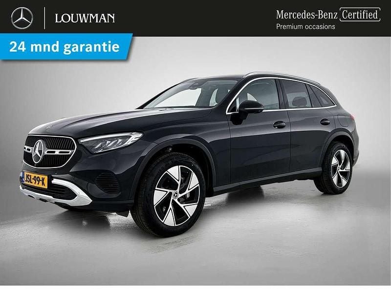 Zwart Occasion 2024 Mercedes GLC300e SUV | € 60.945 (Eerlijke prijs) - Afbeelding 1/4