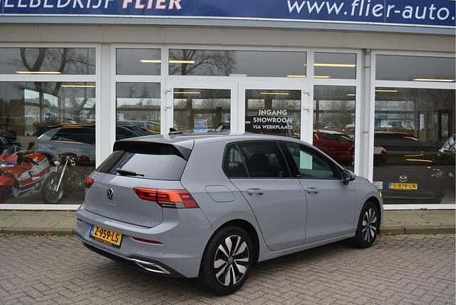 Occasion VW Golf VIII Move 150 PK (110 kW) 2023 Grijs Hatchback