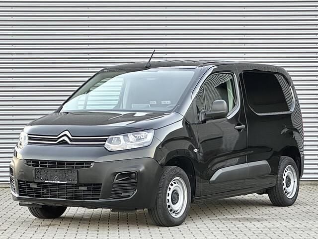 Zwart Occasion 2023 Citroën Berlingo MPV | € 19.950 - Afbeelding 1/4