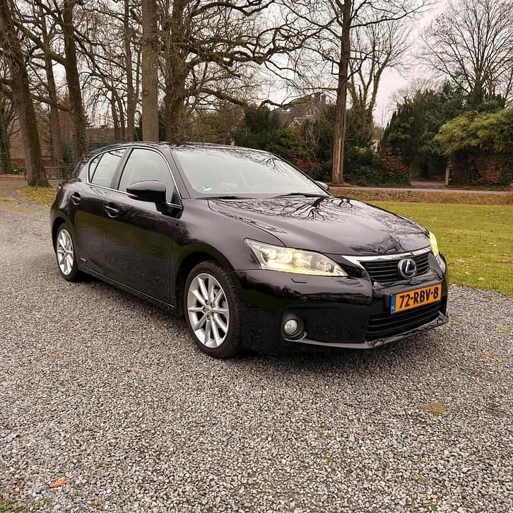 Gebruikt 2011 Lexus CT200h Luxury Line | € 10.500 (Duur) - Afbeelding 1/4