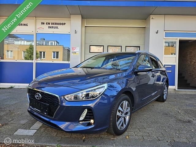Blauw Gebruikt 2018 Hyundai i30 Stationwagen | € 14.490 (Iets duurder) - Afbeelding 1/4