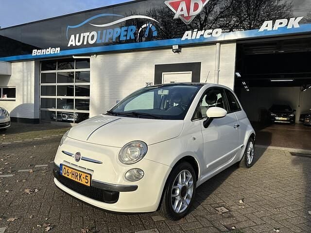 Wit Gebruikt 2009 Fiat 500 Lounge Hatchback | € 3.950 (Eerlijke prijs) - Afbeelding 1/4