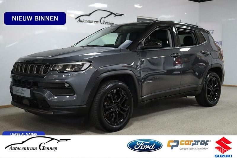 Grijs Gebruikt 2022 Jeep Compass SUV | € 23.900 (Goede deal) - Afbeelding 1/3
