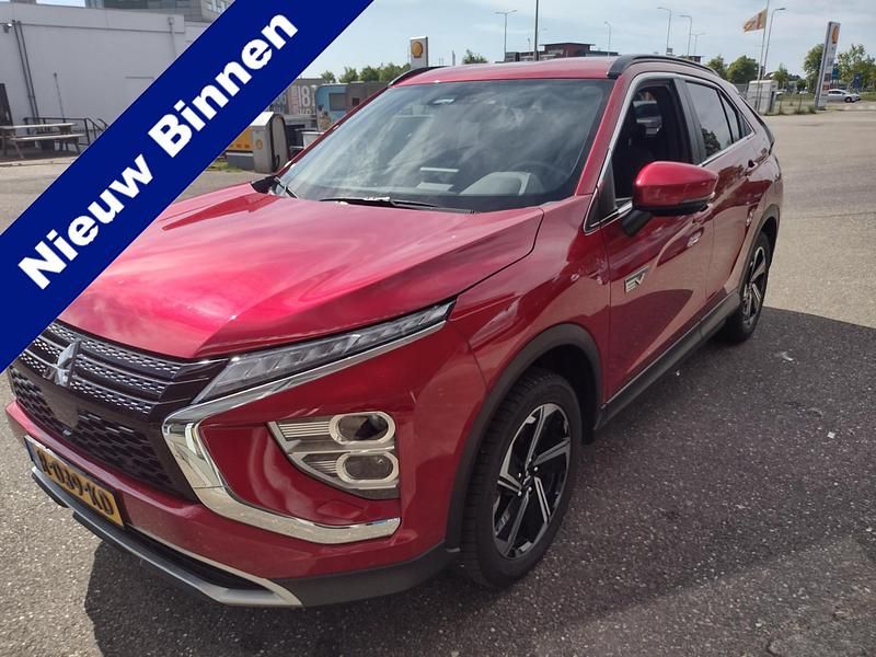 Rood Gebruikt 2022 Mitsubishi Eclipse Cross Intense+ SUV | € 22.950 (Eerlijke prijs) - Afbeelding 1/4