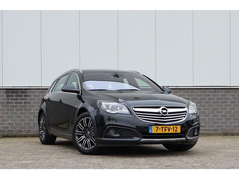 Occasion Opel Insignia 251 PK (184 kW) 2014 Zwart Stationwagen