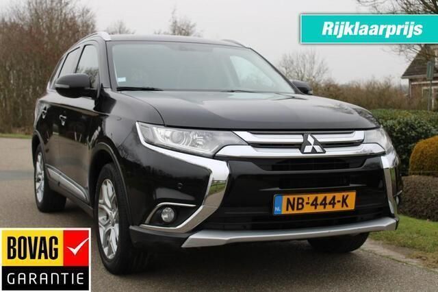 Zwart, andere lak Gebruikt 2017 Mitsubishi Outlander Intense SUV | € 18.900 (Eerlijke prijs) - Afbeelding 1/4