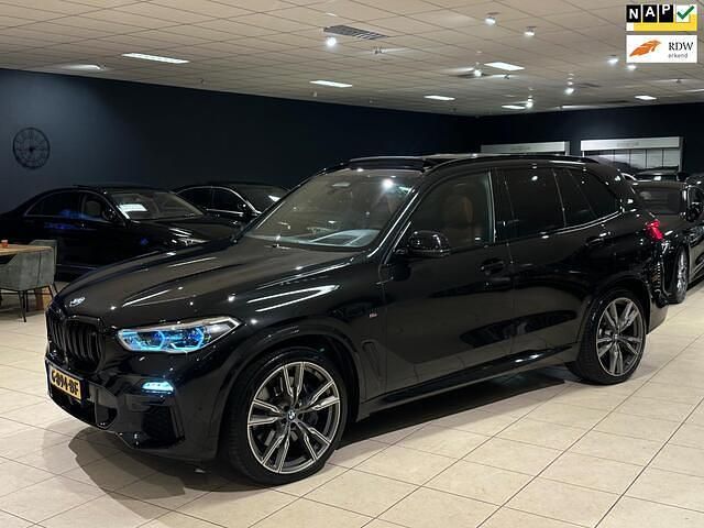 Zwart Gebruikt 2019 BMW X5 M Sport SUV | € 59.950 (Duur) - Afbeelding 1/4