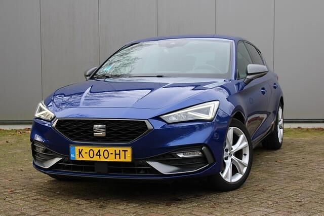 Occasion Seat Leon Business 150 PK (110 kW) 2021 Blauw Stationwagen